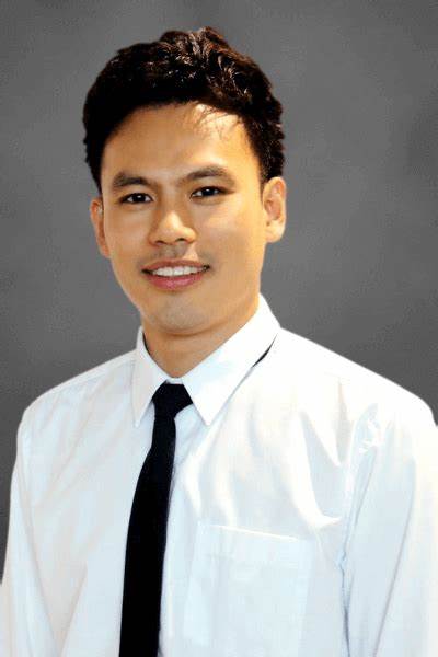 This image has an empty alt attribute; its file name is poramate-manoonpong.jpg